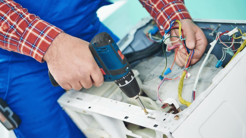 Menderes Fondital Fondital çamaşır makinesi kart tamiri – Su almama arızası orijinal parça ile giderildi. - Teknik servis örneği